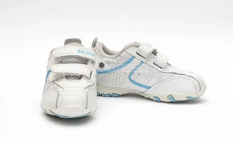 意昂3登陆入口路畅科技2024 年男士高帮棉鞋潮流预告：舒适耐
穿的时尚必备