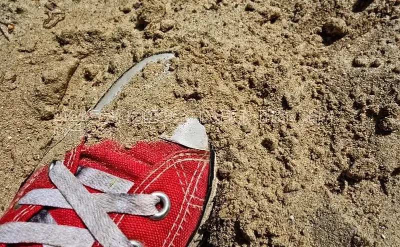 易昂体育3天键股份2024年最佳网红鞋子娃娃指南：时尚、耐用、
必备之选