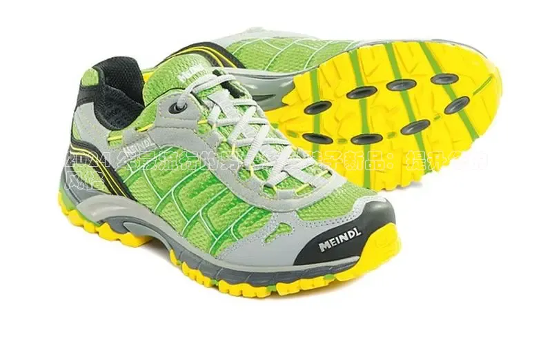 意昂体育3娱乐用176五八27从百度翻译App2024 年最流行的男士深色鞋子新品：提升您的
风格