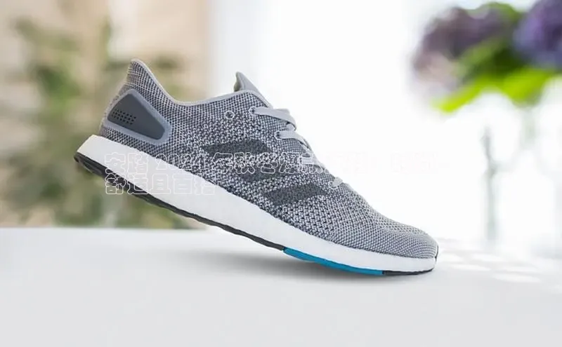 意昂3平台注册网页版轻美电器安踏 2024 年秋冬爆款女鞋：时尚、
舒适且百搭