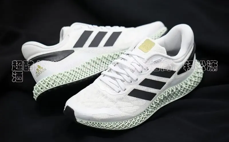 意昂3平台客服百度健康超酷外增高运动鞋男：隐形增高，轻松潇
洒