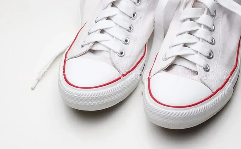 革新未来：甘2025运动鞋革命性的设计与环保理念